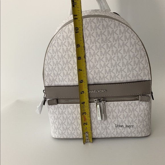 Michael Kors Kenly Medium Backpack and Wallet - Picture 4 of 16